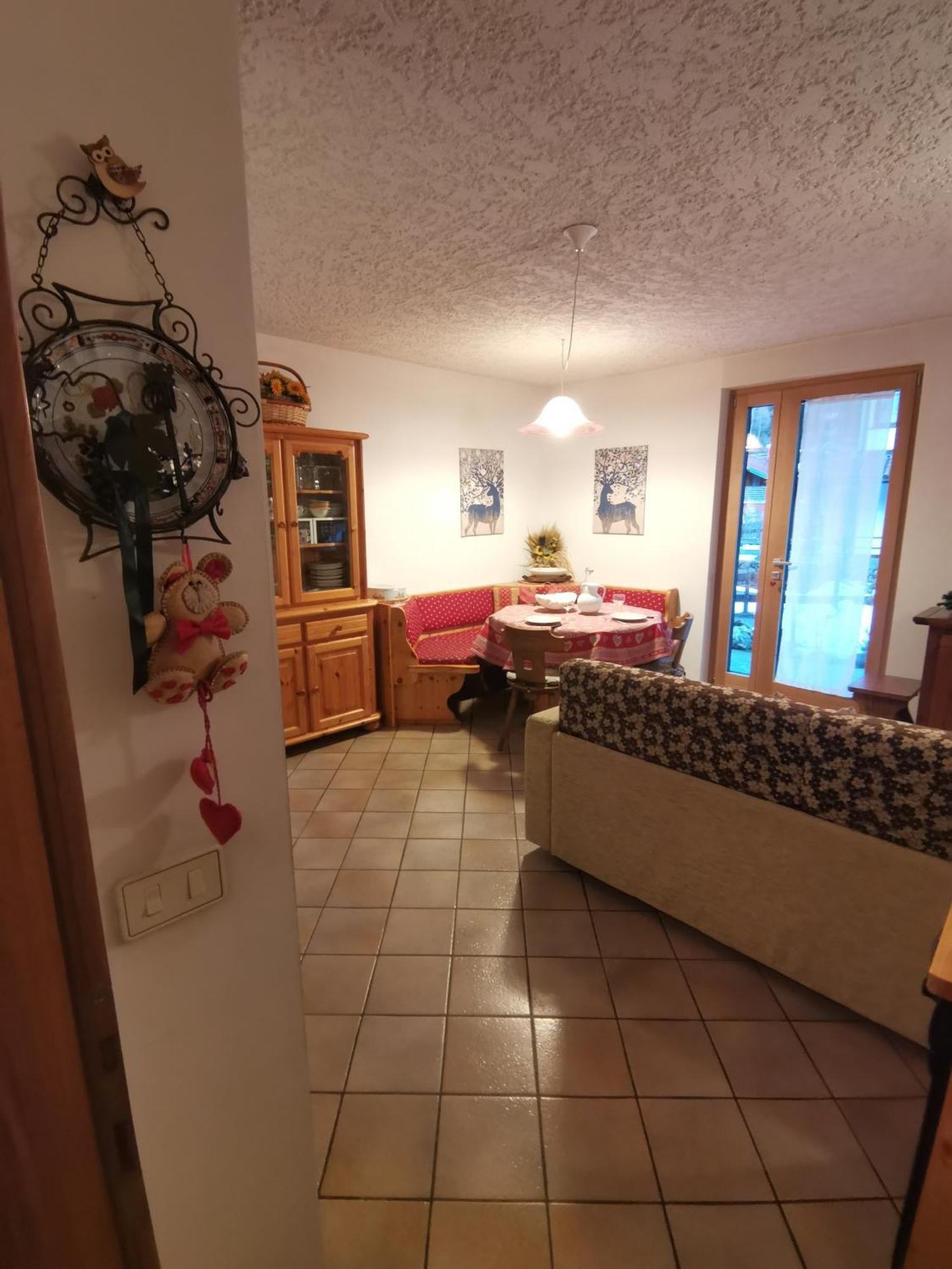 Mansarda A Carciato, Trilocale In Montagna Apartment Dimaro Exterior photo